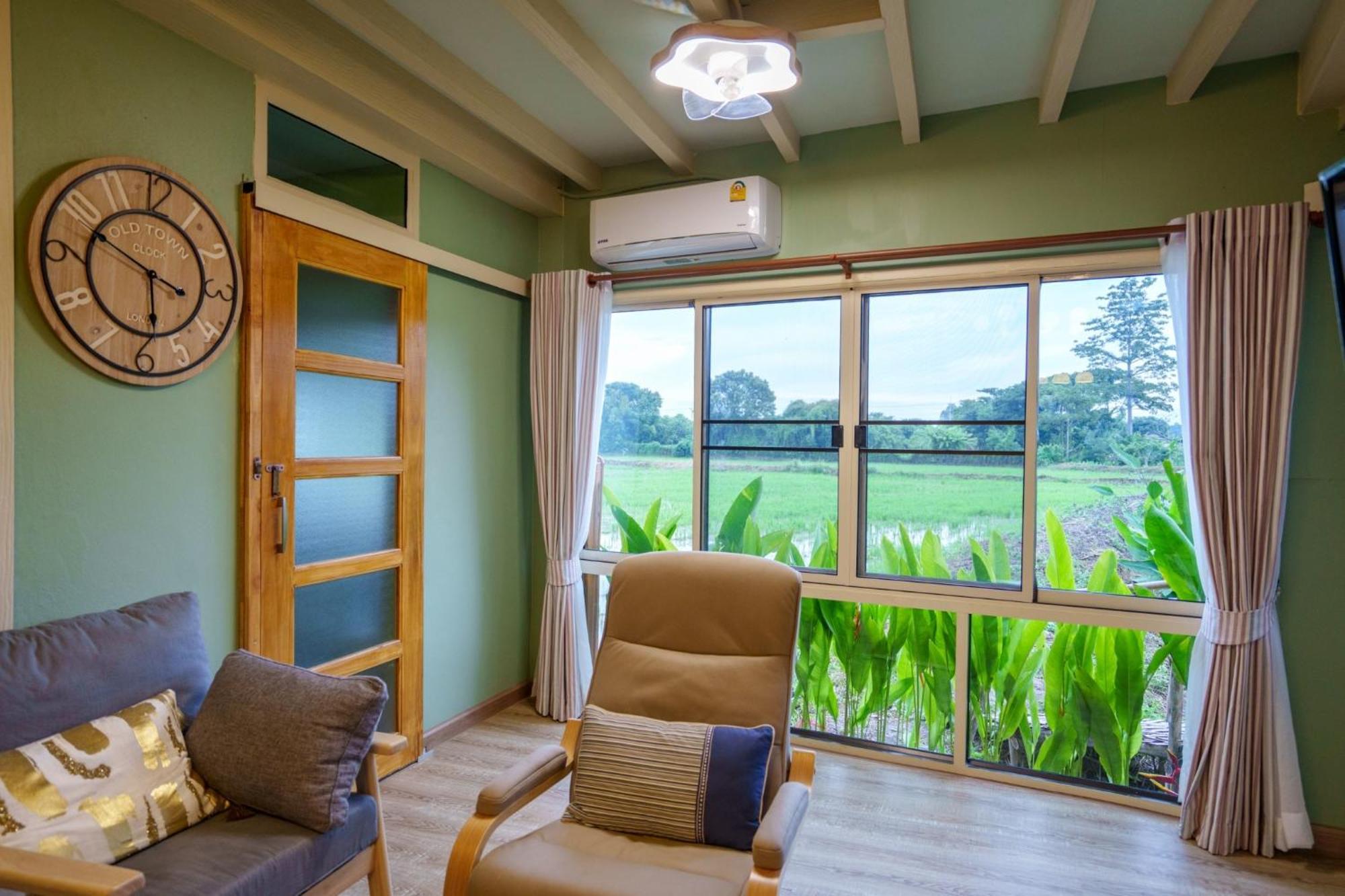 Mana-An Lake Hill Resort มานาอันเลคฮิลล์รีสอร์ต Chiang Mai Esterno foto